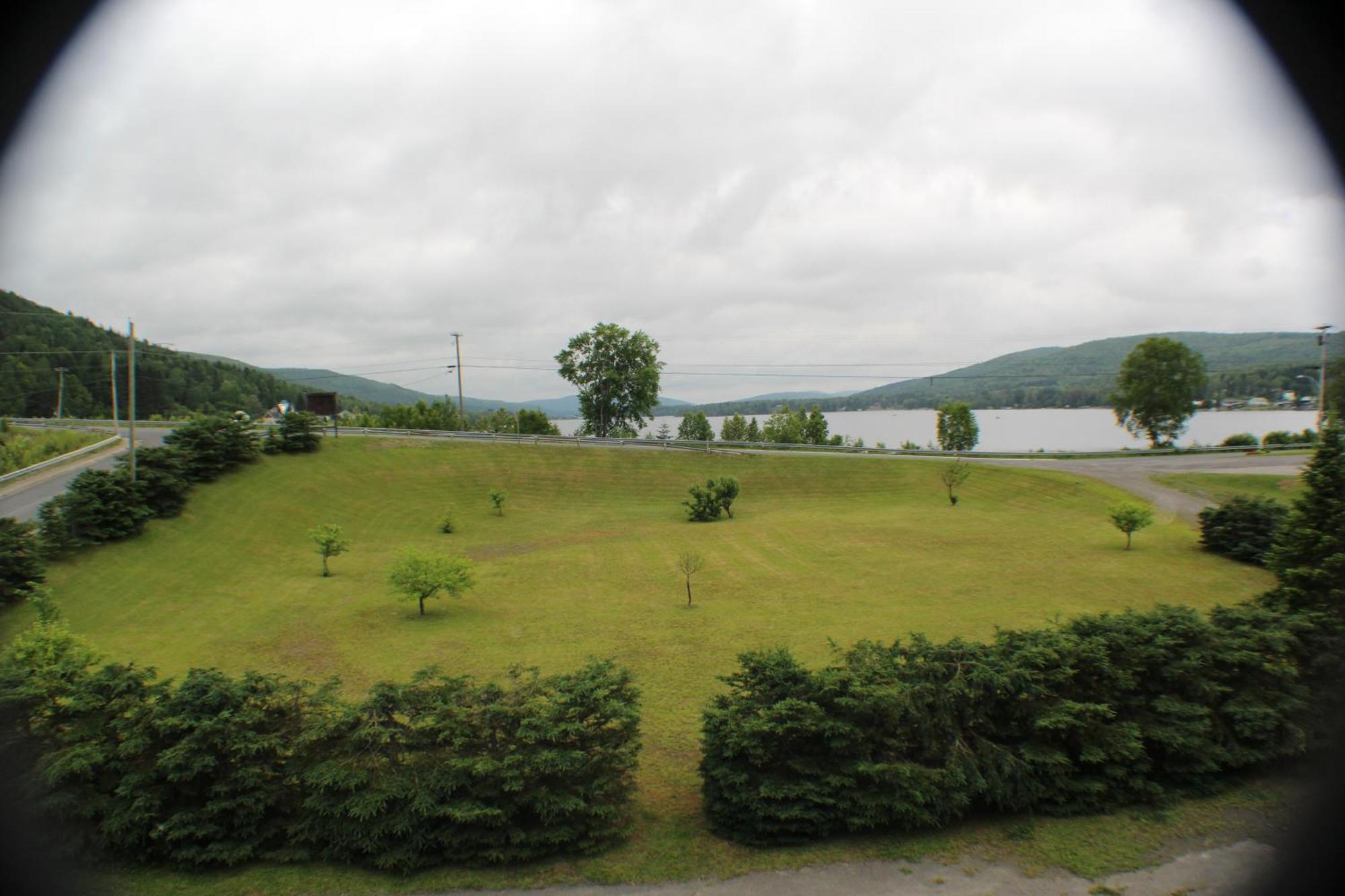 Lac Baker Manoir Des Lacs מראה חיצוני תמונה
